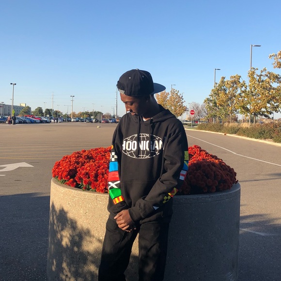 Meet your Posher, David - Picture 2 of 2